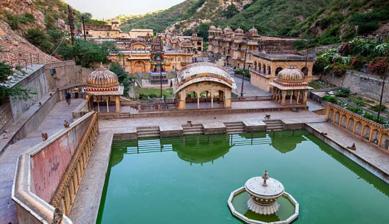 Best Time to Book India's Golden Triangle Tour