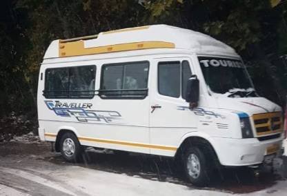 Force Urbania Rental in Jaipur